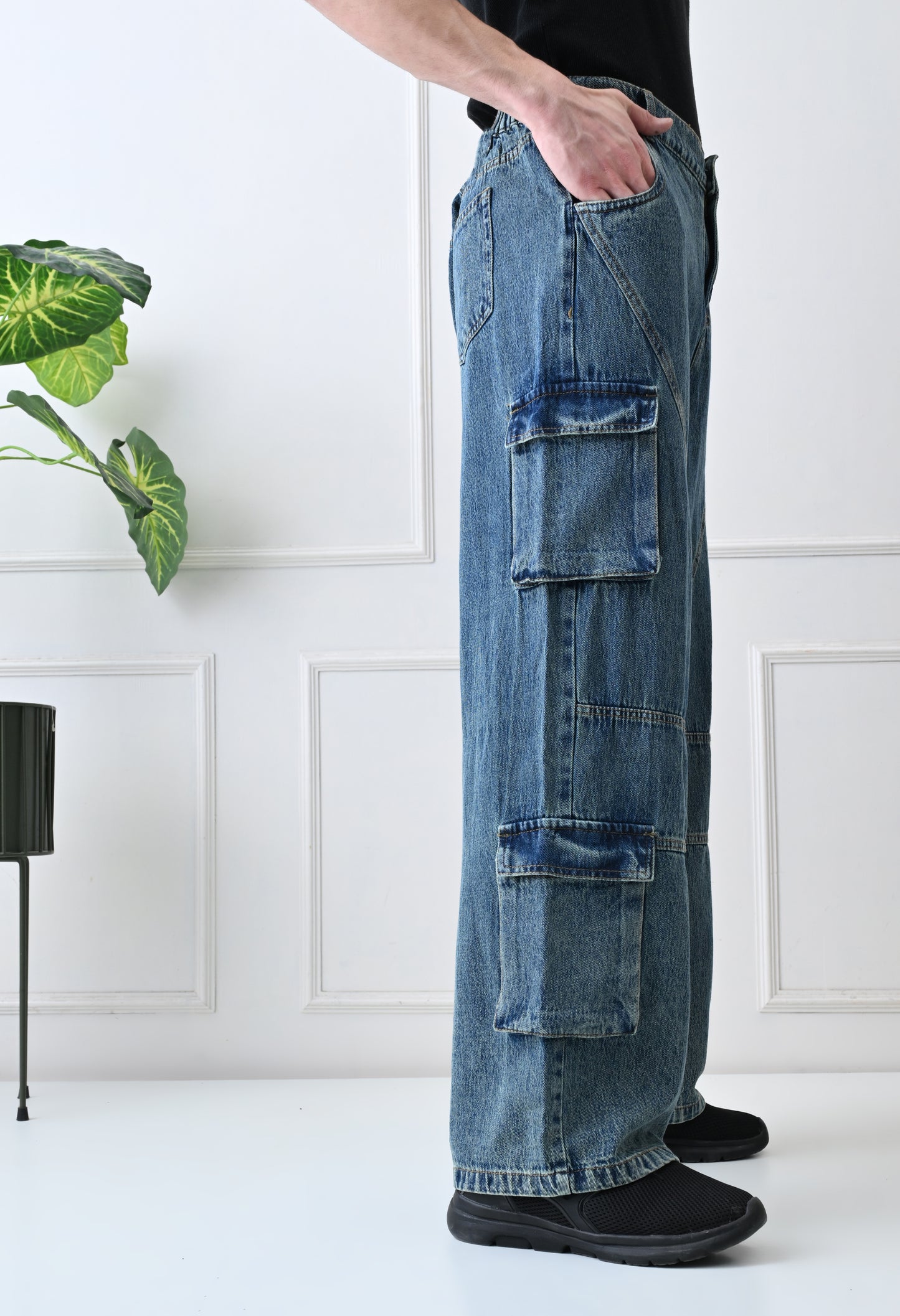 Panelled Cargo Wide-Leg Denim Jeans