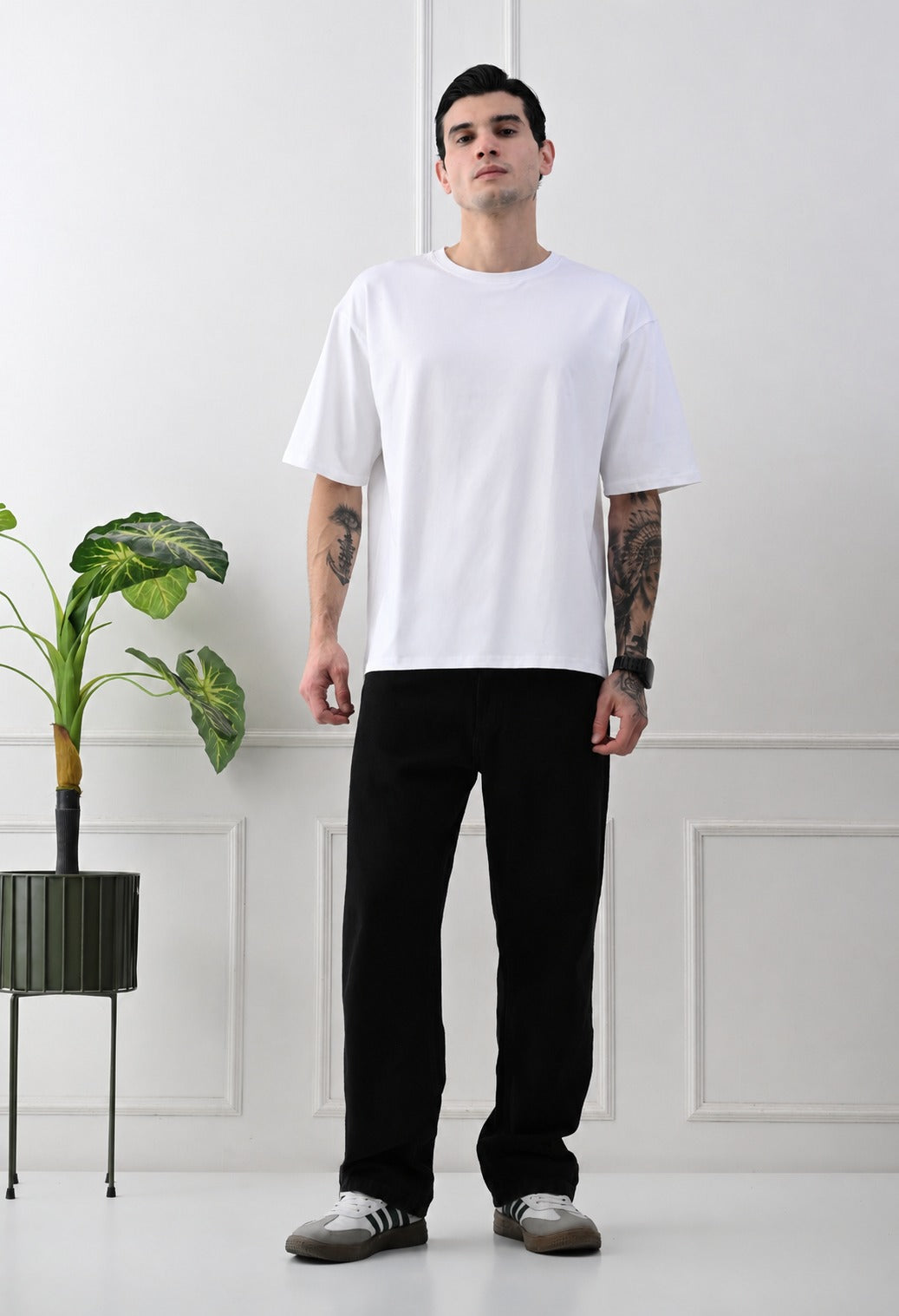 Black Rose Printed White Oversized T-shirt